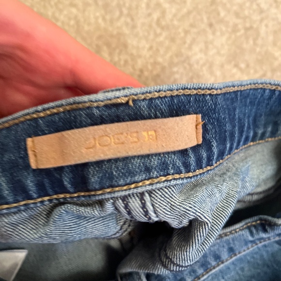 Joe’s the ozzie woman’s Jean shorts - Picture 3 of 6